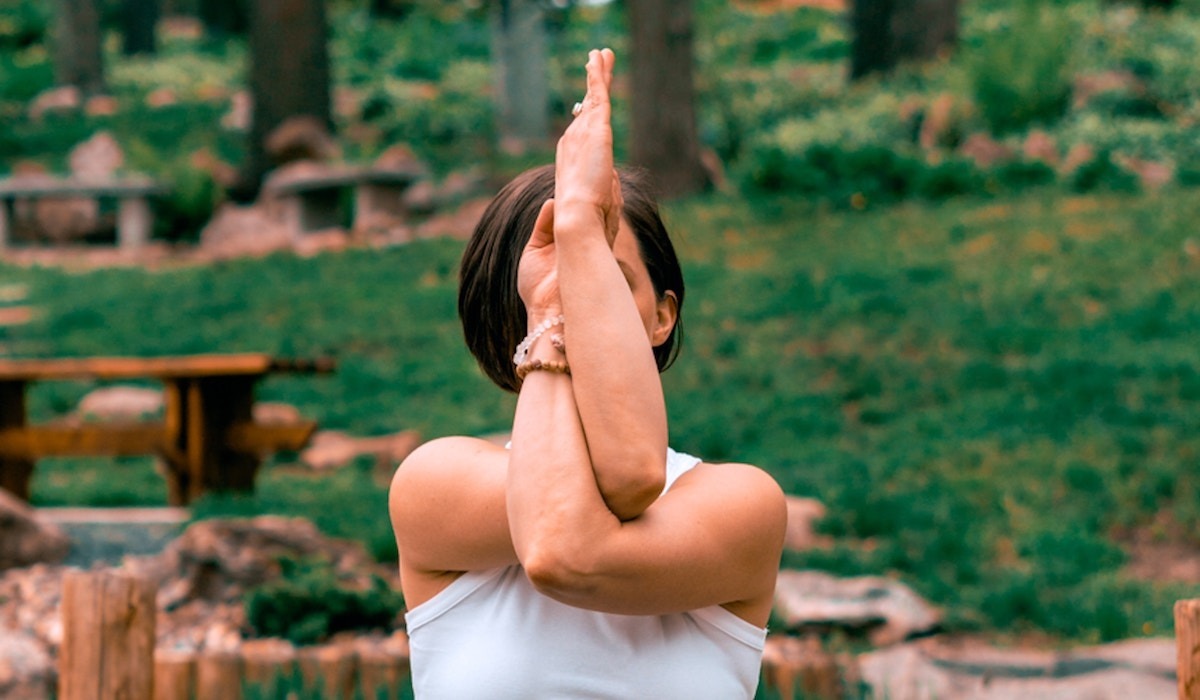 kundalini yoga outdoors