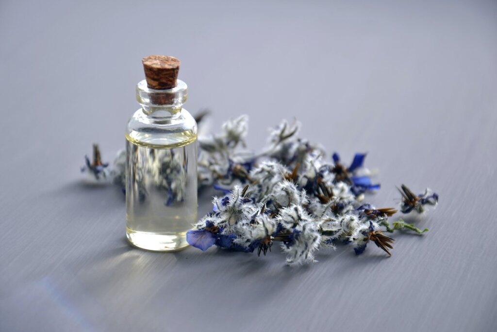 lavender essential oil