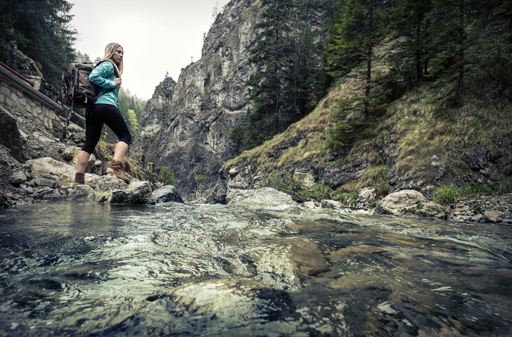 Rucking: How Weighted Vests Can Transform Your Workout